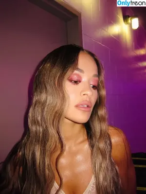 Rita Ora / ritaora / ritaoraeu nude photo #6942