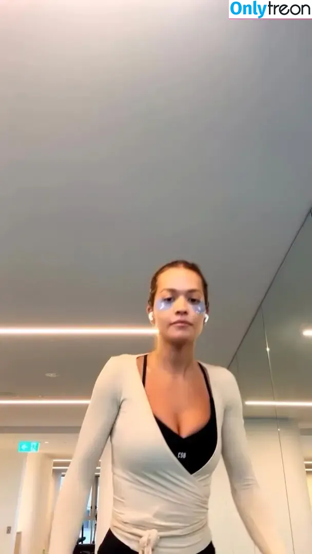 Rita Ora nude photo #6335 (ritaora / ritaoraeu)