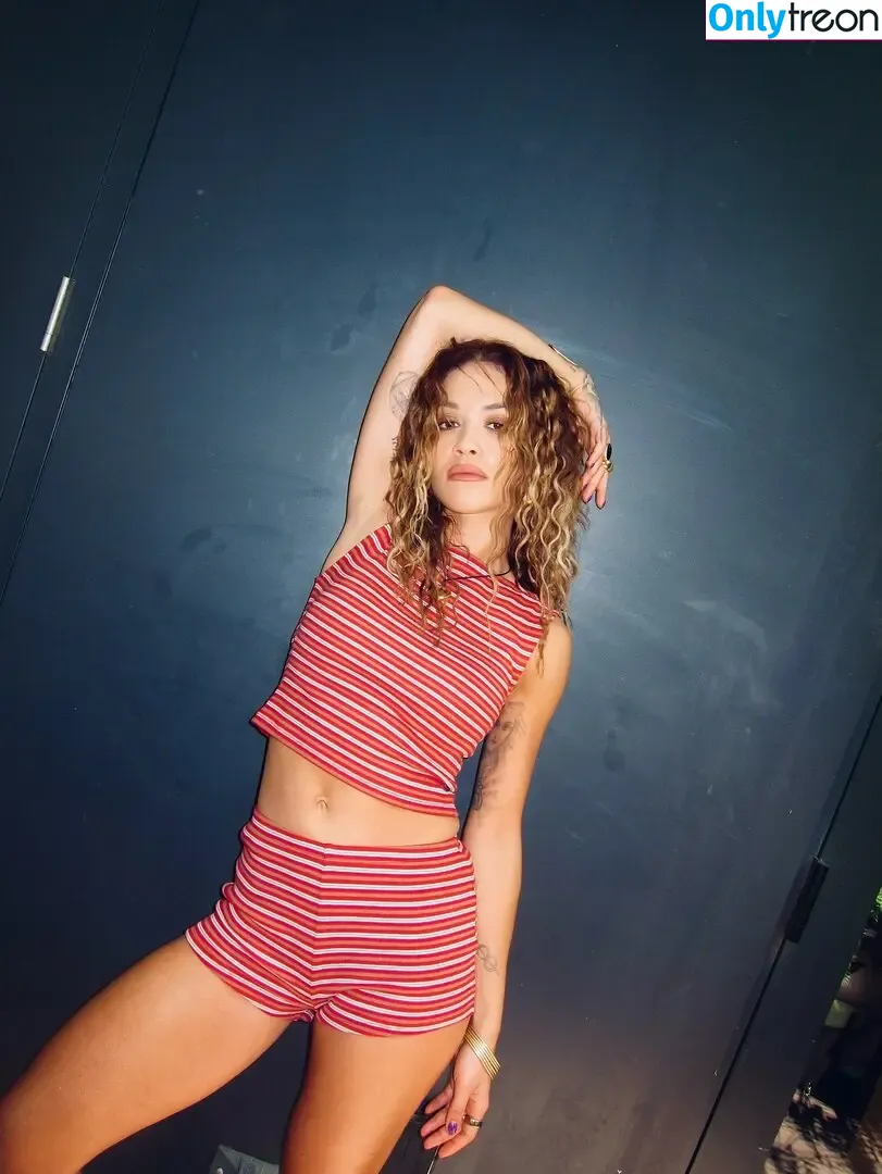 Rita Ora nude photo #6960 (ritaora / ritaoraeu)