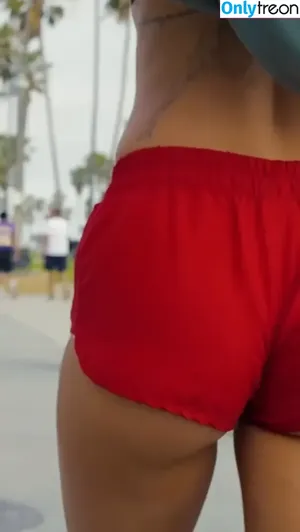 Rita Ora / ritaora / ritaoraeu nude photo #7171