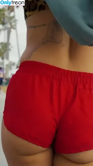 Rita Ora / ritaora / ritaoraeu nude photo #7177