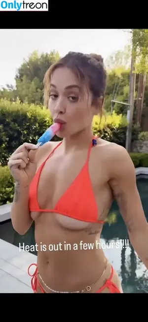 Rita Ora / ritaora / ritaoraeu nude photo #7267