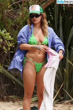 Rita Ora / ritaora / ritaoraeu nude photo #7397