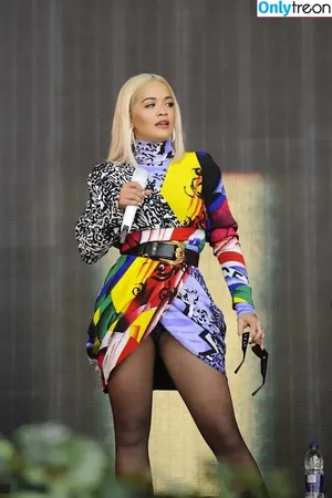 Rita Ora / ritaora / ritaoraeu nude photo #7407