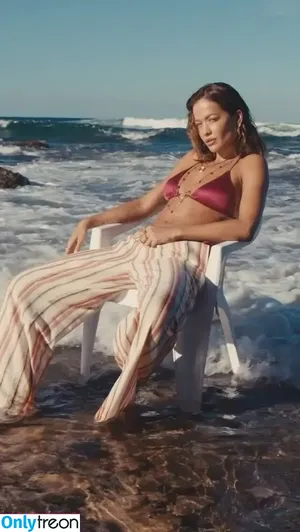 Rita Ora / ritaora / ritaoraeu nude photo #7500