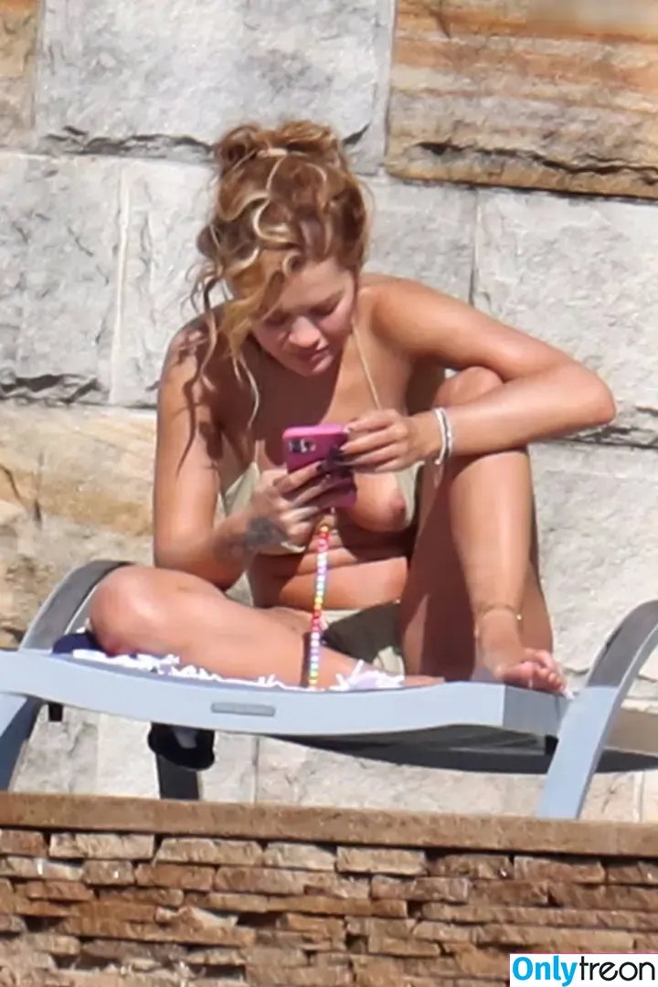 Rita Ora nude photo #7481 (ritaora / ritaoraeu)