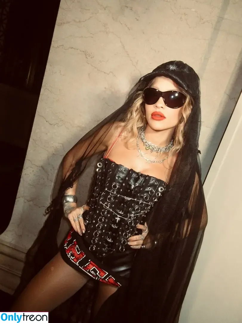 Rita Ora nude photo #7598 (ritaora / ritaoraeu)