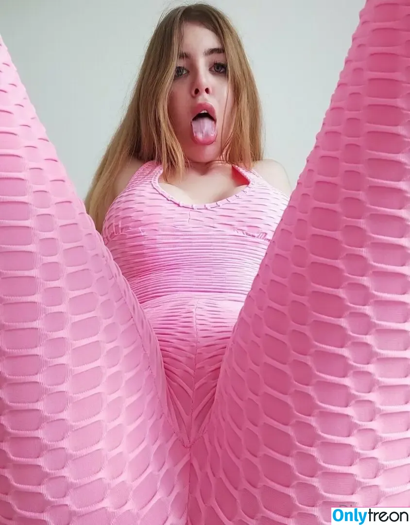 rivanna nude photo #0187 (AnXna / rivannarivercompany / x__anxna)