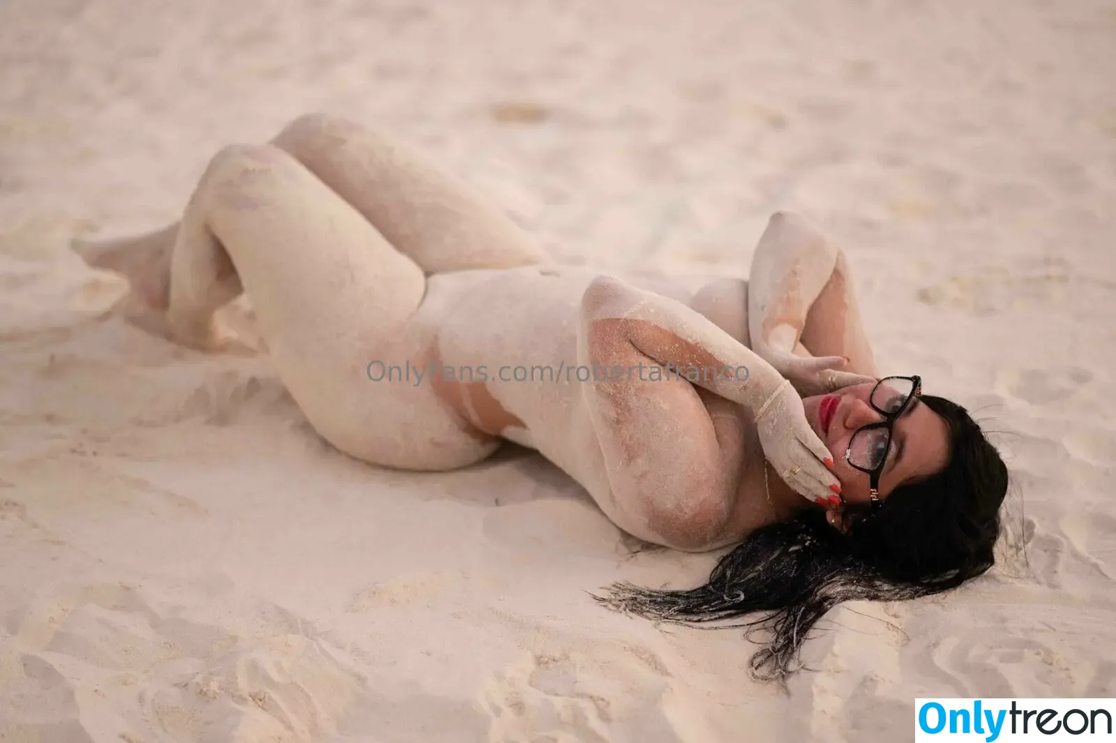robertafranco nude photo #0095 (robertafranco__)