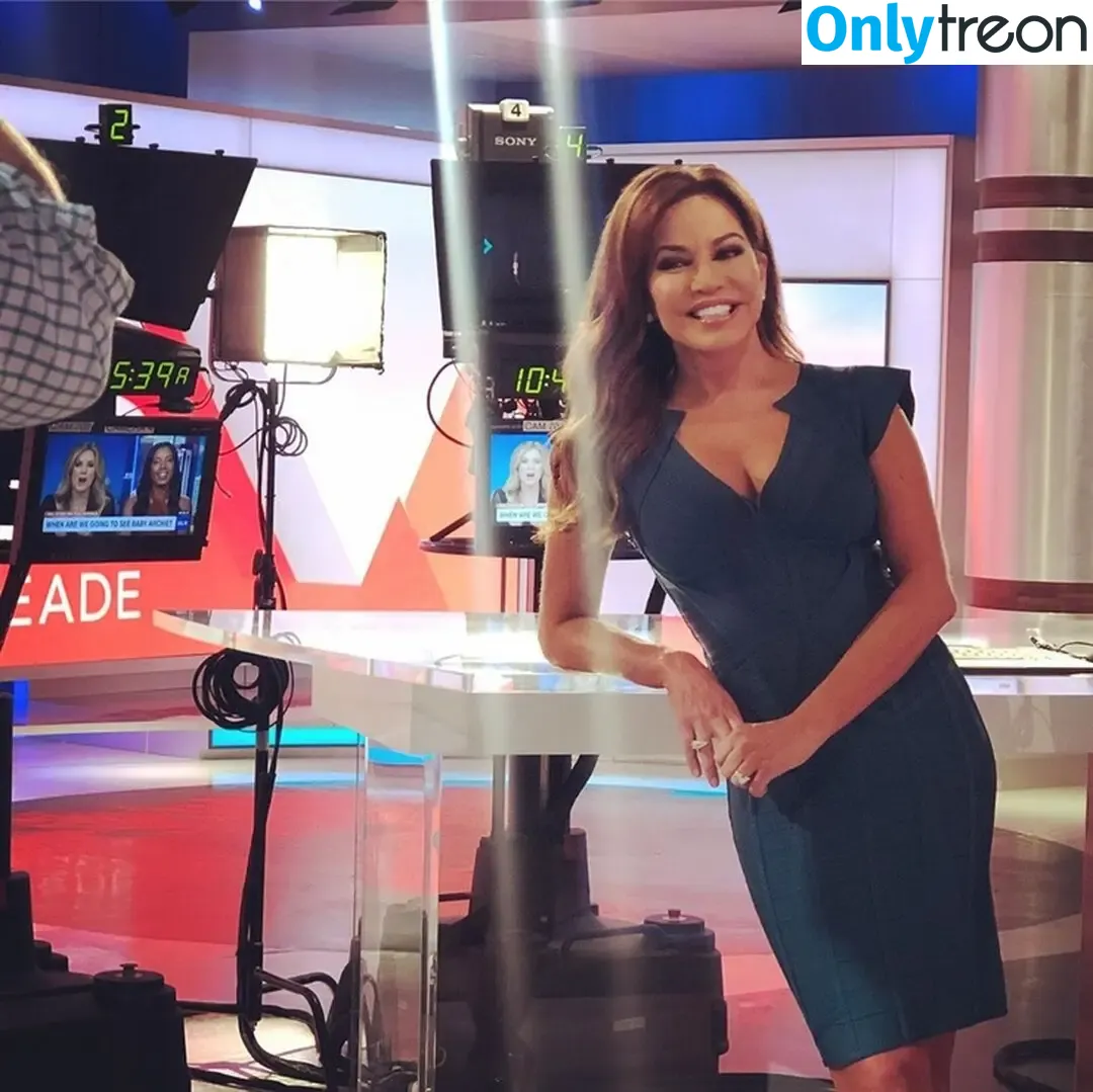 Robin Meade nude photo #0033 (robinmeade)
