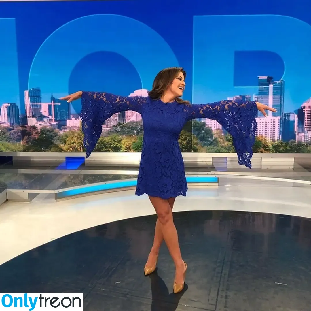 Robin Meade nude photo #0039 (robinmeade)