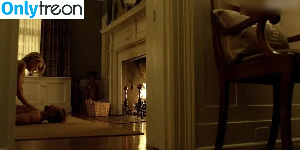 Robin Wright nude photo #0072 (robingwright)