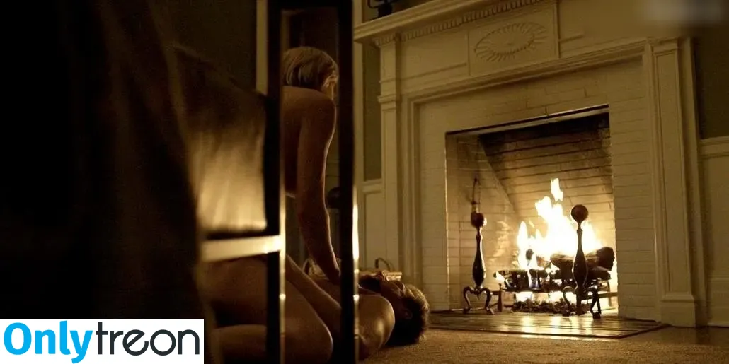 Robin Wright nude photo #0073 (robingwright)
