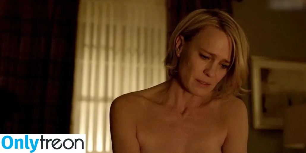 Robin Wright nude photo #0079 (robingwright)