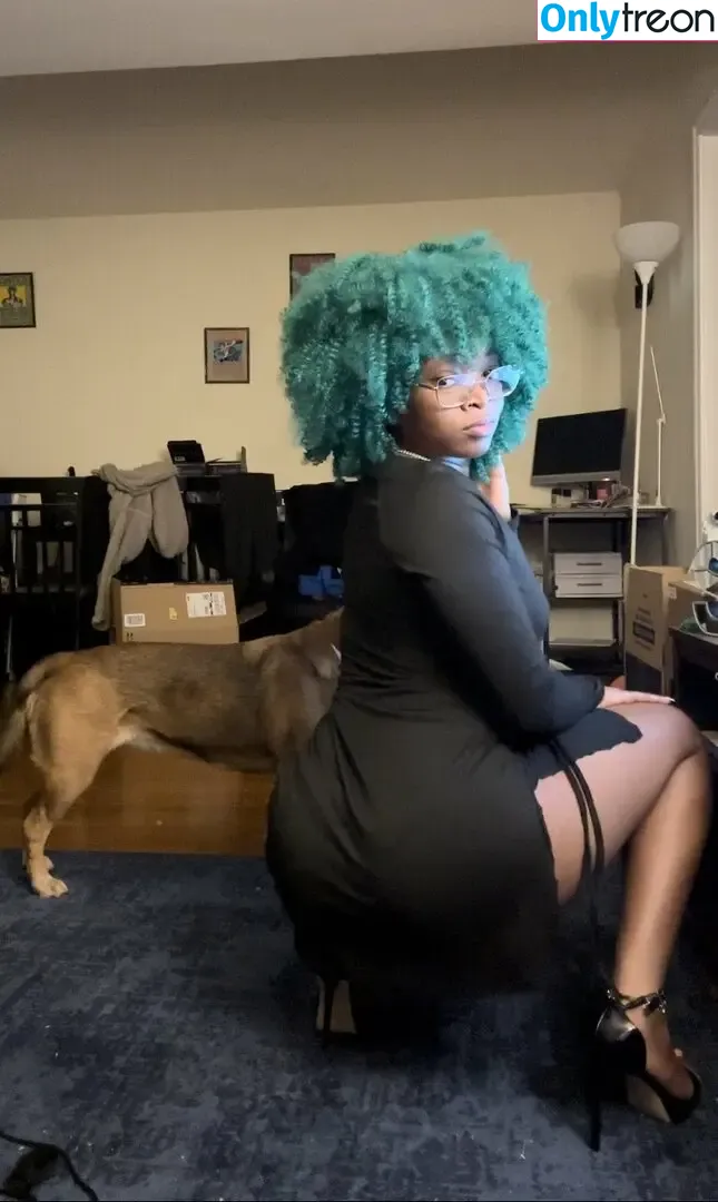 Robinn Ranger nude photo #0033 (robin_ranger)