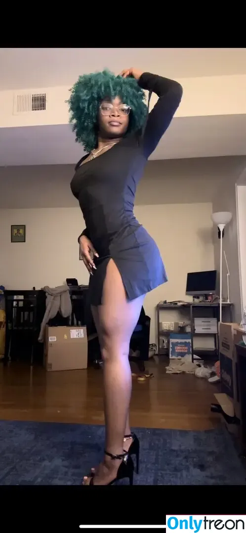 Robinn Ranger nude photo #0037 (robin_ranger)