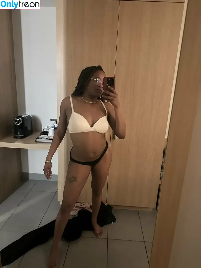 Robinn Ranger nude photo #0074 (robin_ranger)