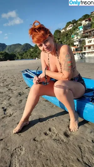 Robyruiva / wildwoodrob nude photo #0009