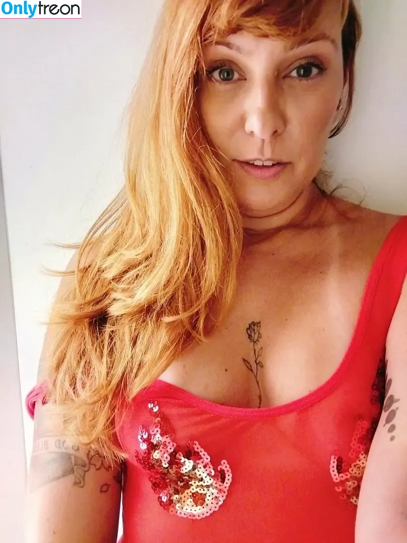 Robyruiva nude photo #0025 (wildwoodrob)