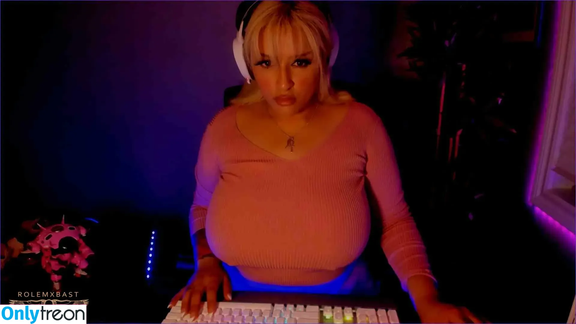 rolemxbast nude photo #0104 (rolemxbast)