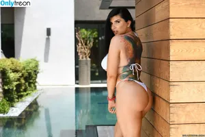 Romi Rain / romi_rain / romi_rain_6x nude photo #1360