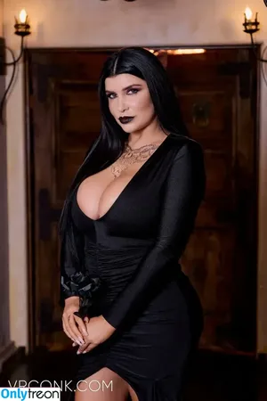 Romi Rain / romi_rain / romi_rain_6x nude photo #1471