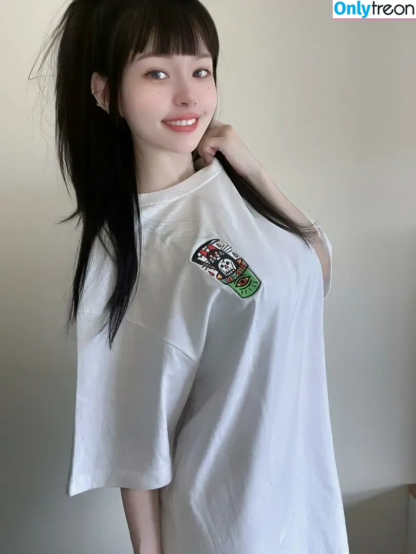 Rorgrongku nude photo #0252 (rongrongku / 古榕榕 俄羅斯公主)
