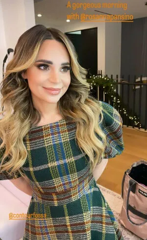 Rosanna Pansino / rosannapansino nude photo #0104