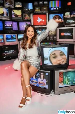 Rosanna Pansino / rosannapansino nude photo #0587