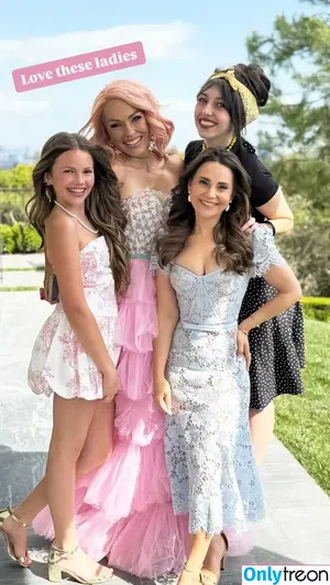 Rosanna Pansino / rosannapansino nude photo #0608