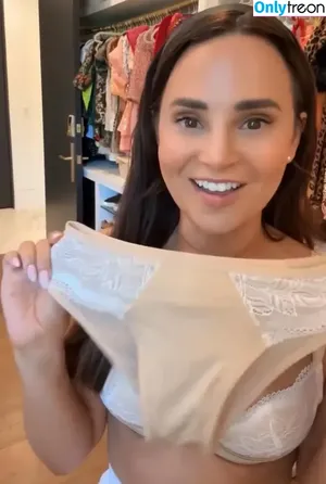 Rosanna Pansino / rosannapansino nude photo #0618