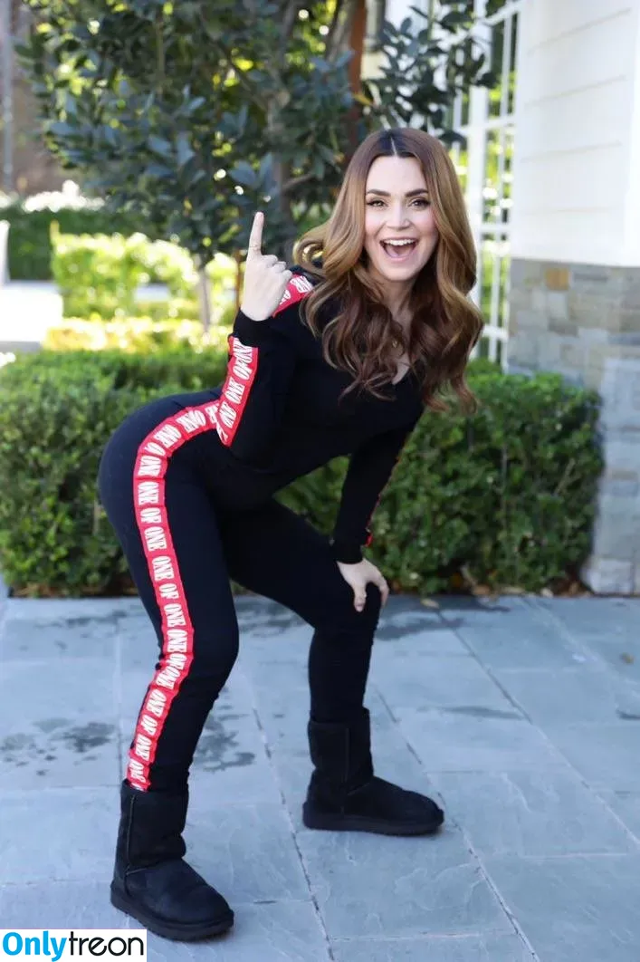 Rosanna Pansino nude photo #0018 (rosannapansino)