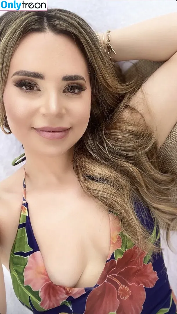 Rosanna Pansino nude photo #0034 (rosannapansino)