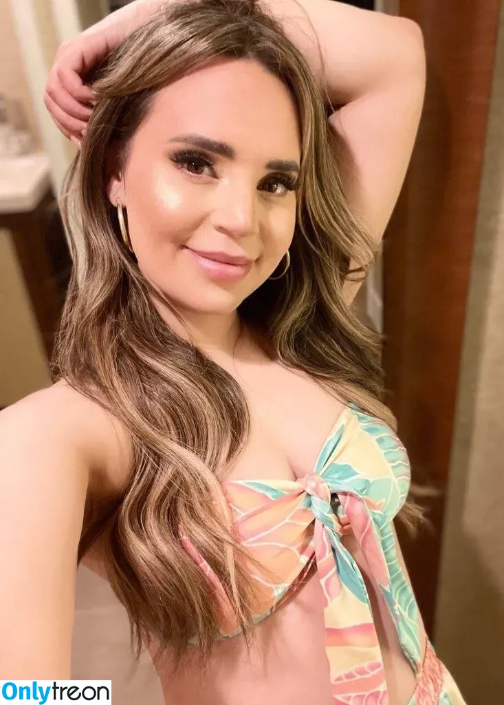 Rosanna Pansino nude photo #0036 (rosannapansino)