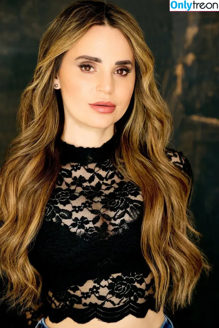 Rosanna Pansino nude photo #0042 (rosannapansino)
