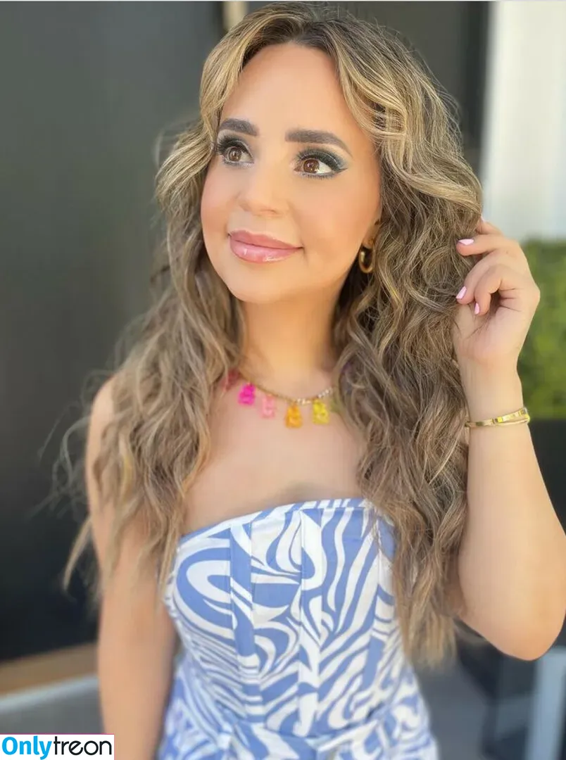 Rosanna Pansino nude photo #0048 (rosannapansino)
