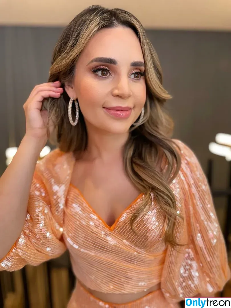 Rosanna Pansino nude photo #0069 (rosannapansino)