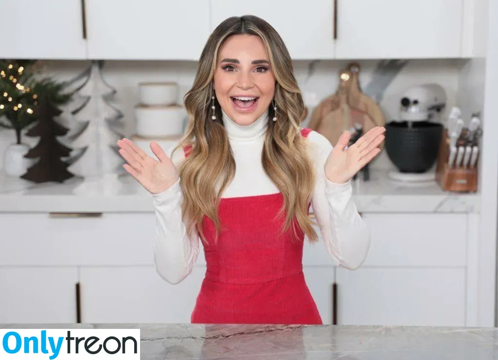 Rosanna Pansino nude photo #0092 (rosannapansino)