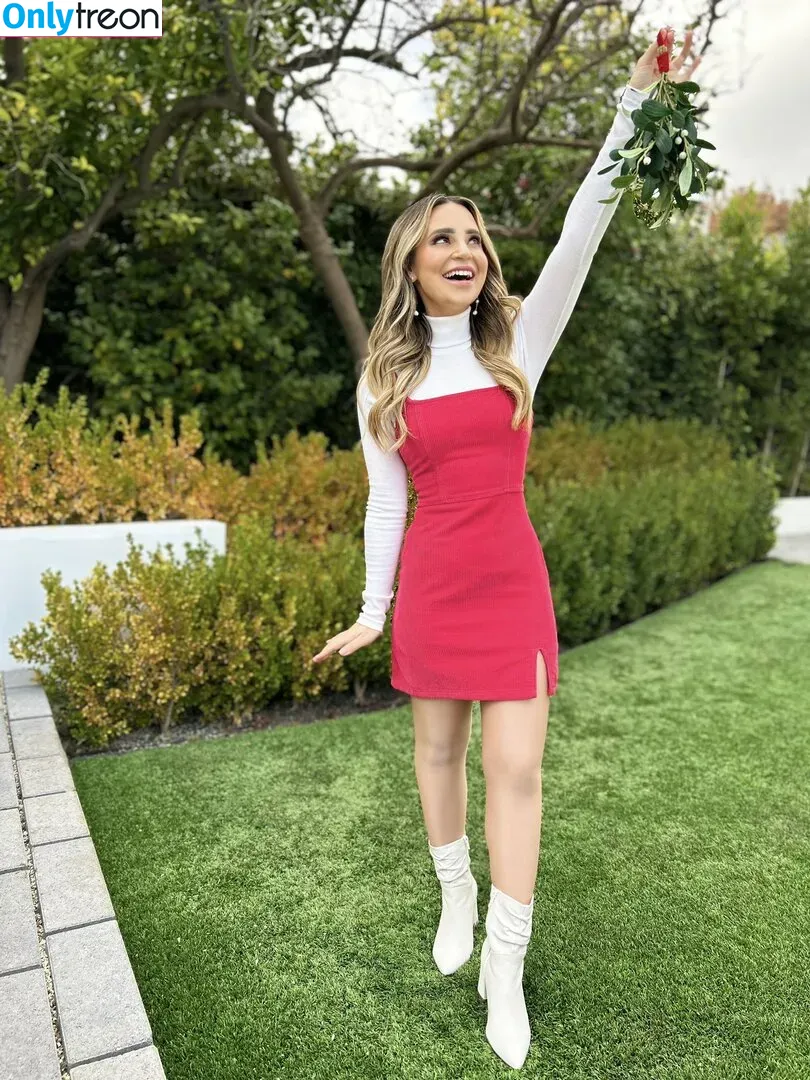 Rosanna Pansino nude photo #0099 (rosannapansino)