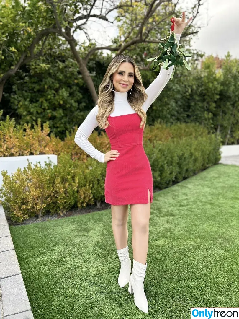 Rosanna Pansino nude photo #0101 (rosannapansino)