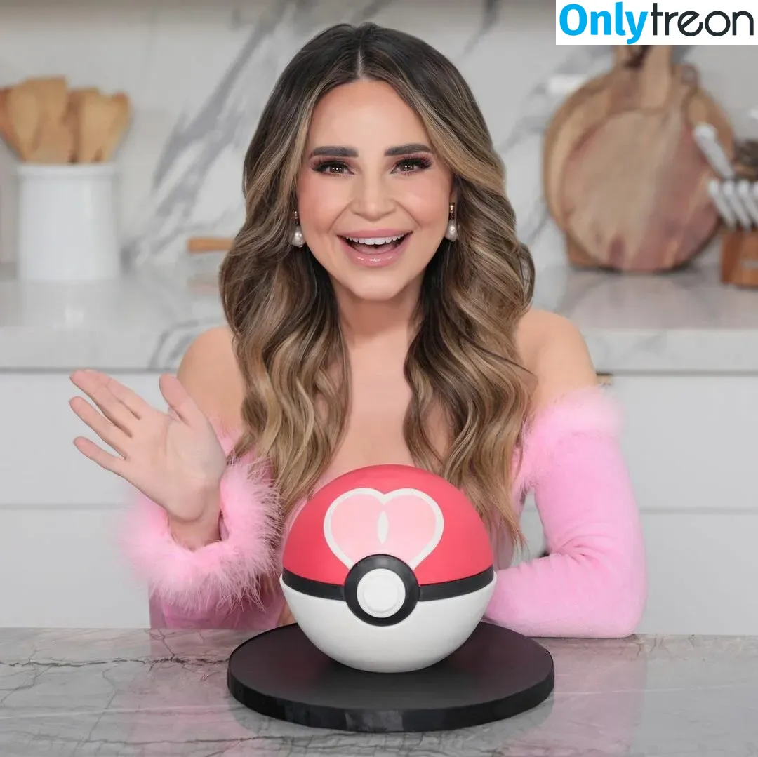 Rosanna Pansino nude photo #0116 (rosannapansino)