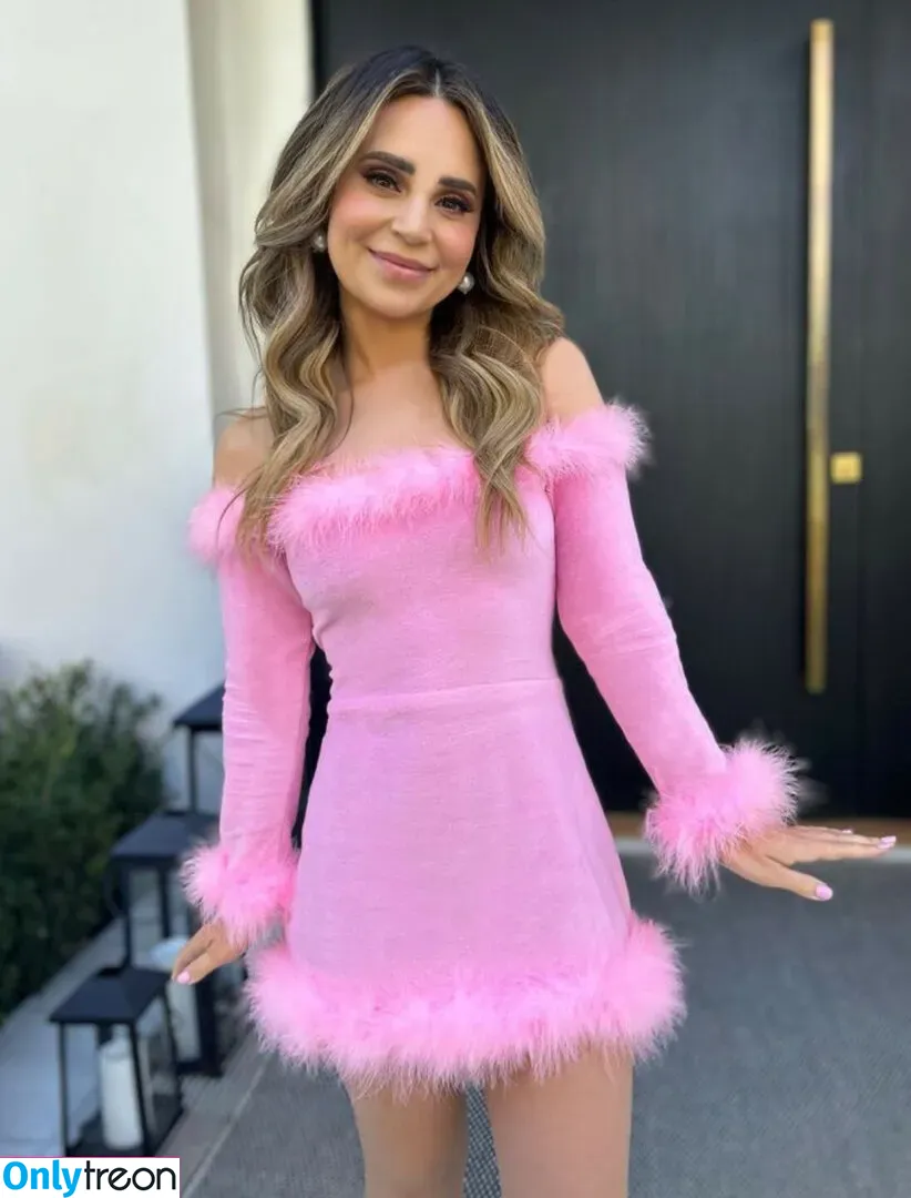 Rosanna Pansino nude photo #0118 (rosannapansino)