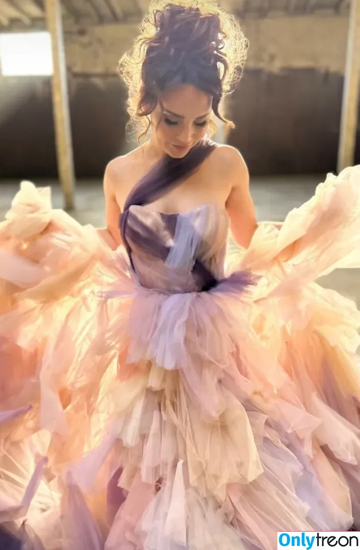 Rosanna Pansino nude photo #0163 (rosannapansino)