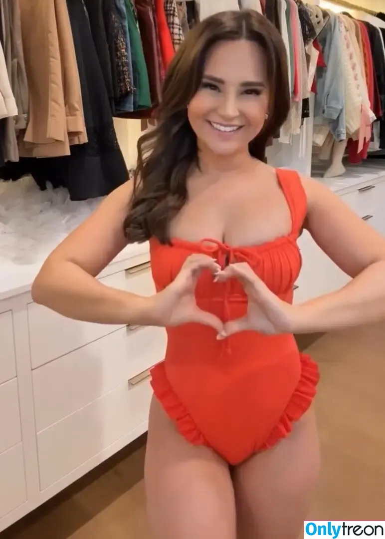 Rosanna Pansino nude photo #0626 (rosannapansino)