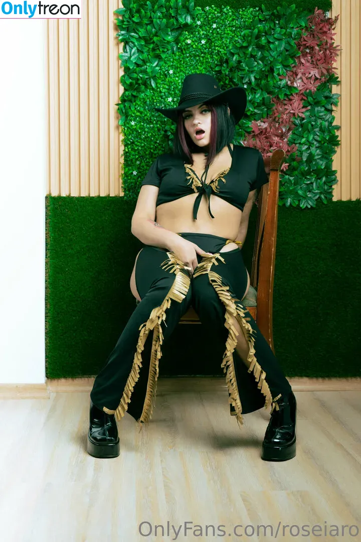 roseiaro nude photo #0278 (r.e.rosario)