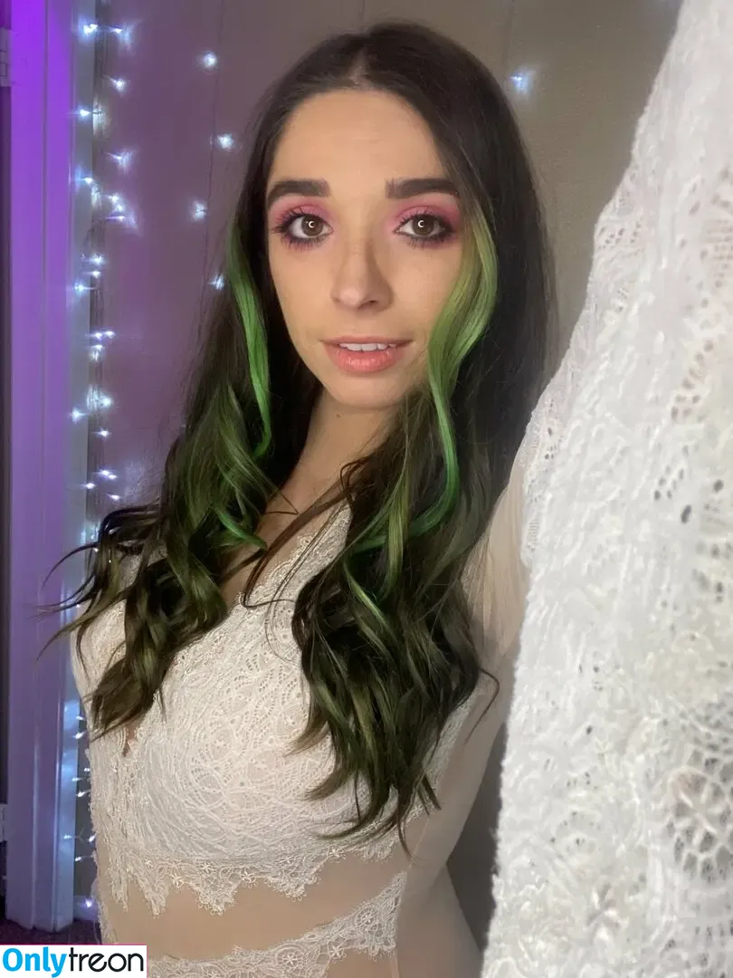 roseinfinityy nude photo #0013 (roseinfinityy)
