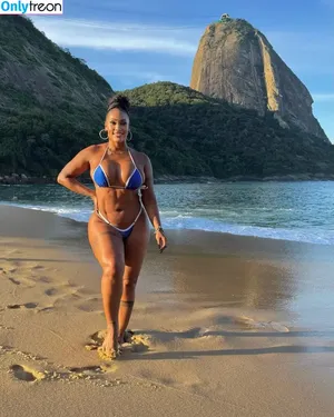 Rosiane Pinheiro / rosianepinheir / rosianepinheiro / rosypinheirotrans nude photo #1593