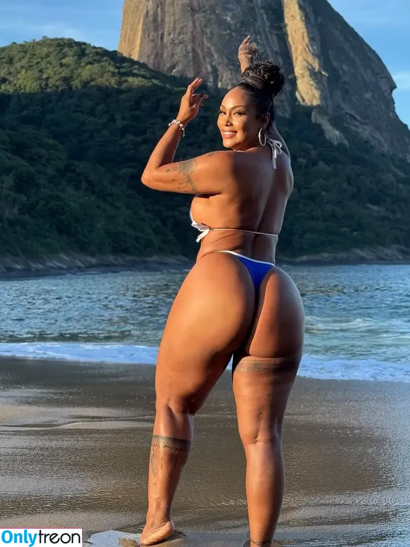 Rosiane Pinheiro nude photo #1597 (rosianepinheir / rosianepinheiro / rosypinheirotrans)