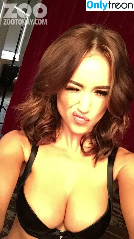 Rosie Jones nude photo #4650 (josierones / rosejonesfree)