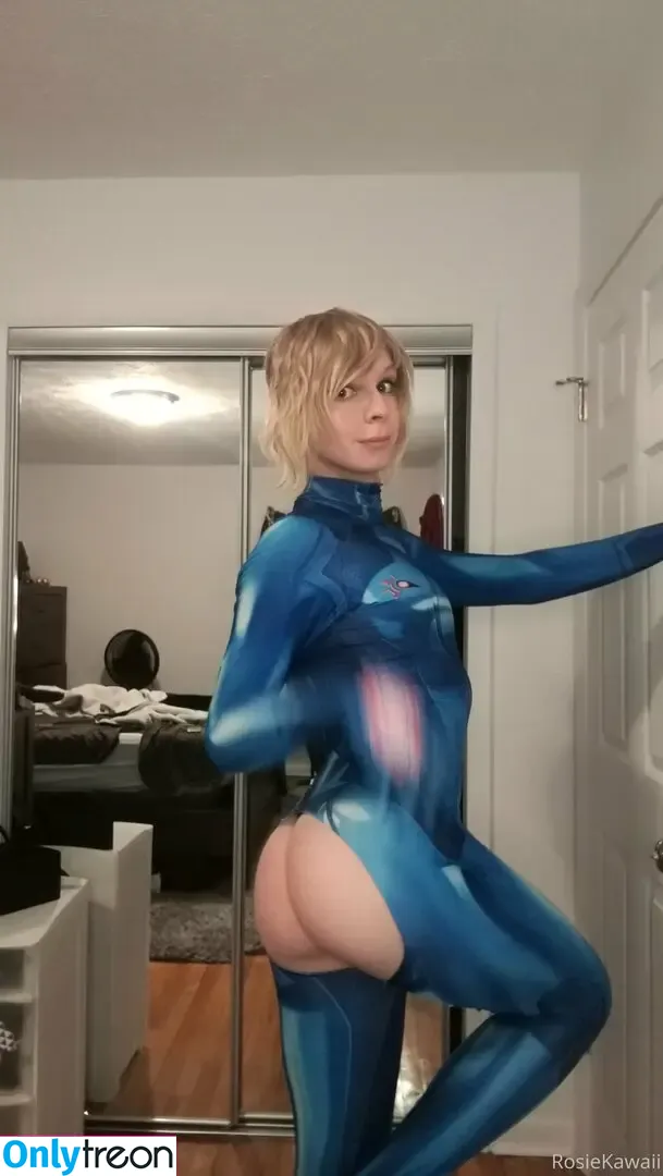rosiexox2 nude photo #0201 (rosie_x2o)